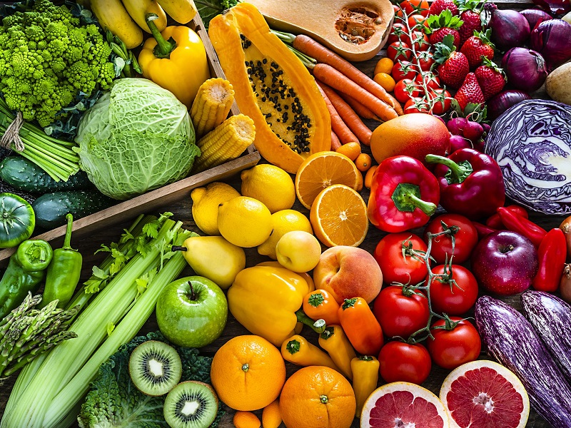 Bạn nên chọn lựa cẩn thận hoa quả, rau củ và có chế độ bảo quản phù hợp để giữ được lượng vitamin tốt nhất 